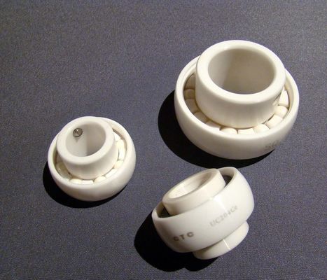 ZrO2 UC205 Ceramic Insert  Ball Bearing PTFE Cage With Adapting Thread In Conveyor Systems